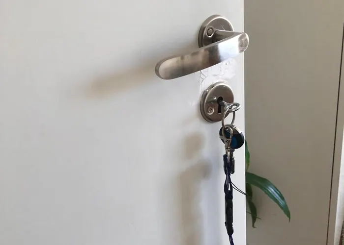 Cozy Homestay Share Apartment